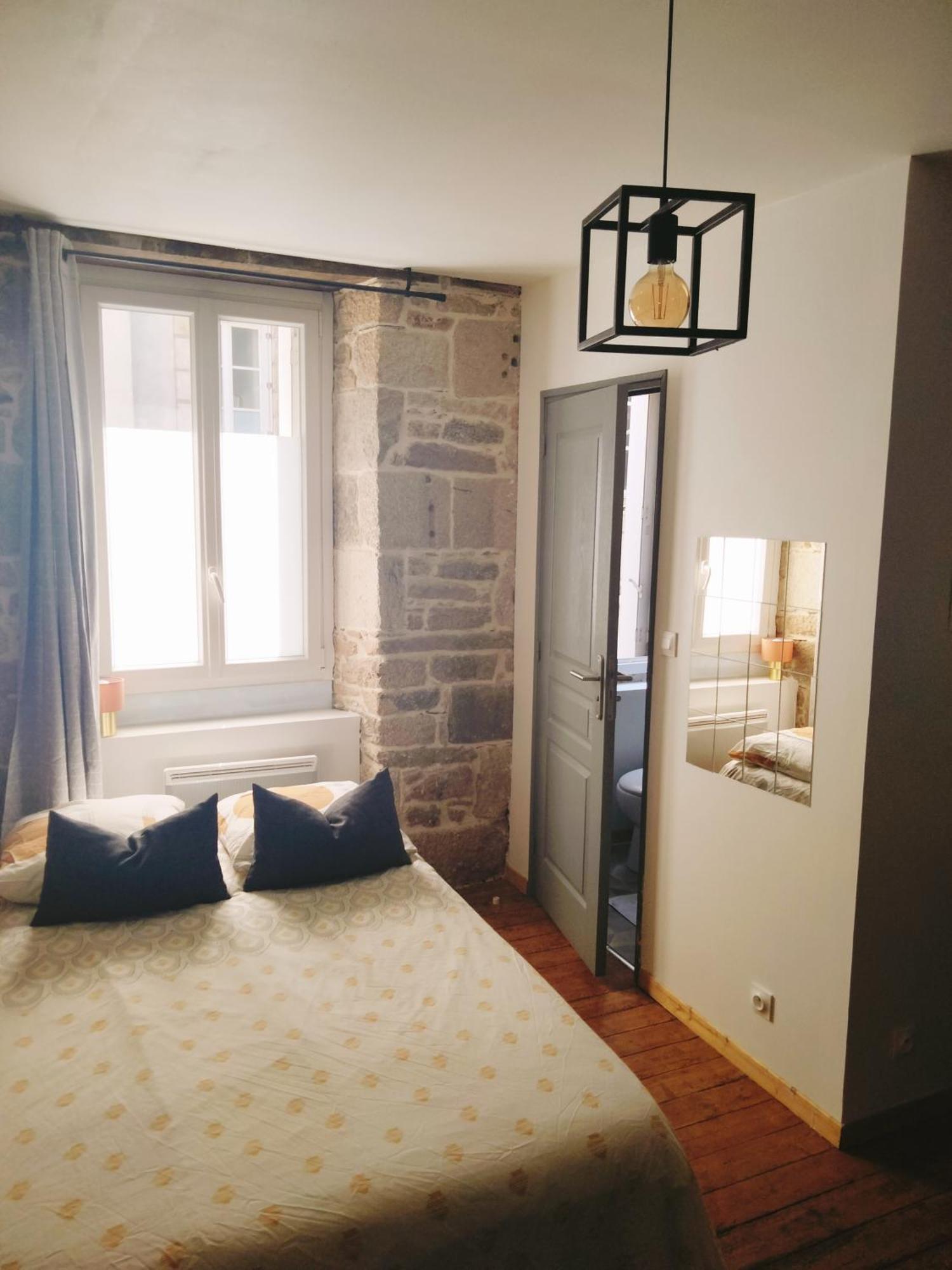 Cosy Appartement Hyper Centre-Ville Quimper Exterior photo